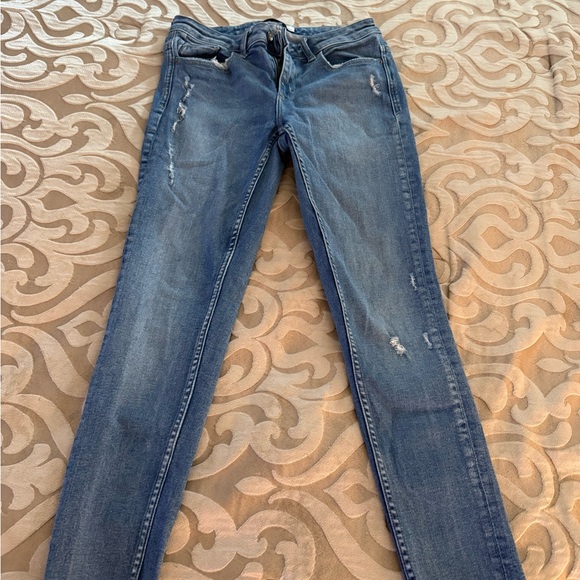 Zara women’s skinny jeans - Picture 1 of 3